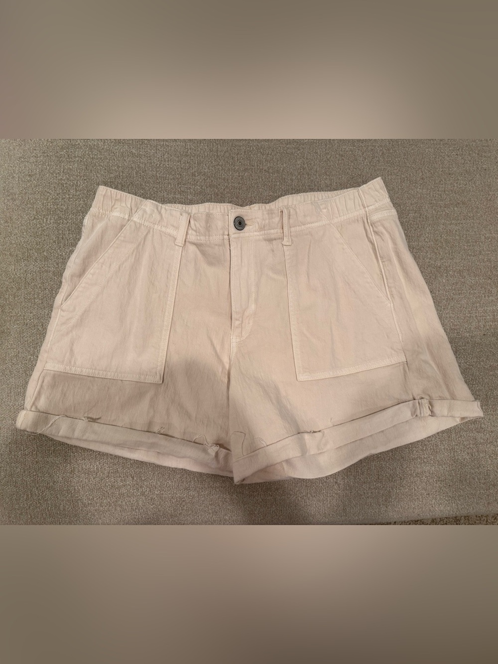 American Eagle light khaki colored linen/jean shorts